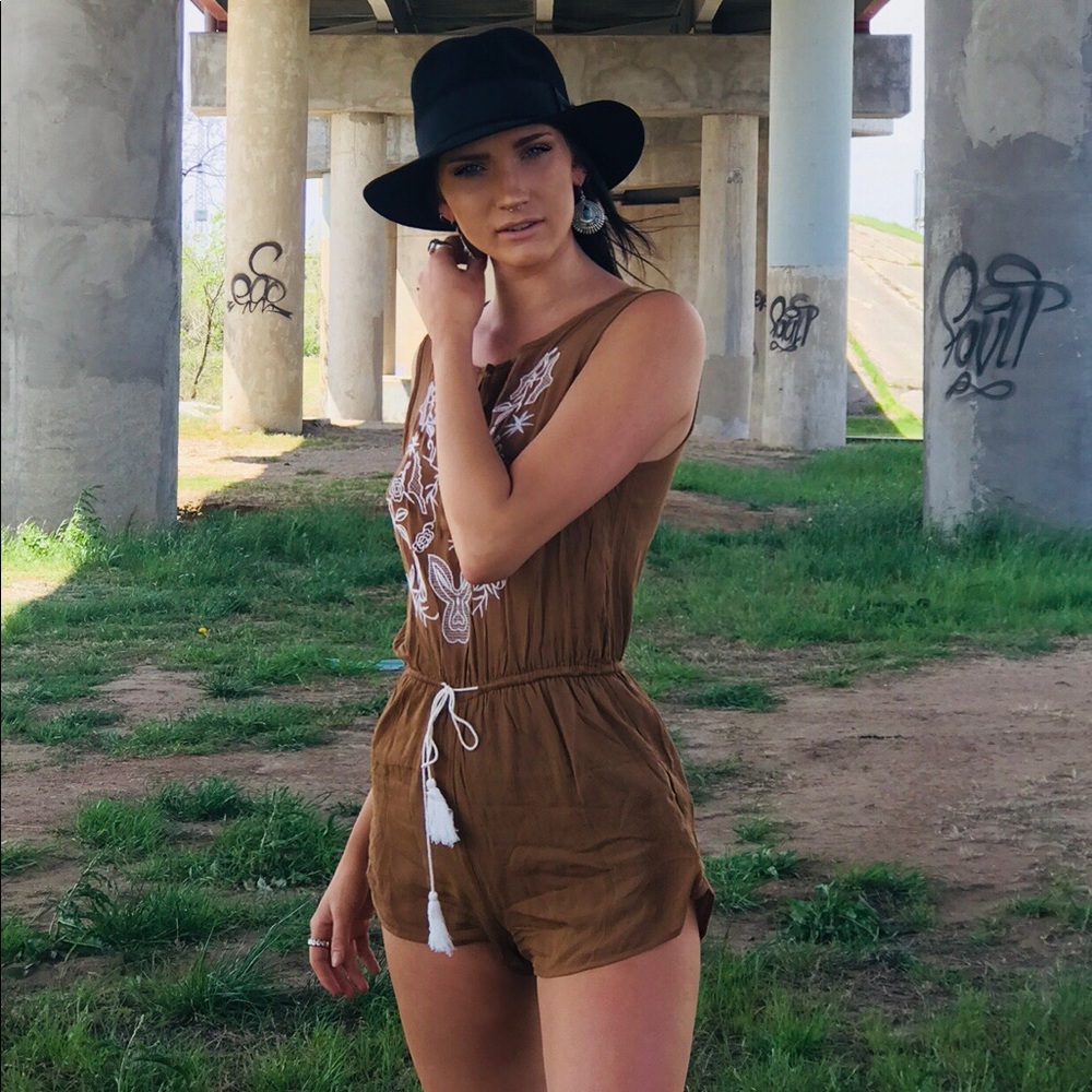 LIFECLOTHING ROMPER BRAND NEW